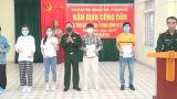 Tỉnh Nam Định trao giấy chứng nhận hết thời hạn cách ly Covid-19 cho 144 công dân