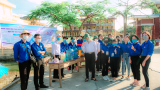 Sinh viên – Học sinh khối hăng hái “ra quân” tiếp sức mùa thi