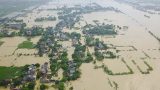 Nhiều ngôi làng ở Nam Định chìm trong nước lũ