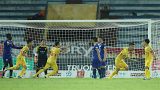 Căng thẳng cuộc đua trụ hạng V.League 2018
