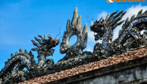 Thăm ngôi chùa cổ xuất hiện trên tờ 100 đồng ‘huyền thoại’