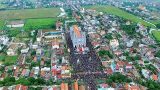 Hè về, làng quê dần phai dấu