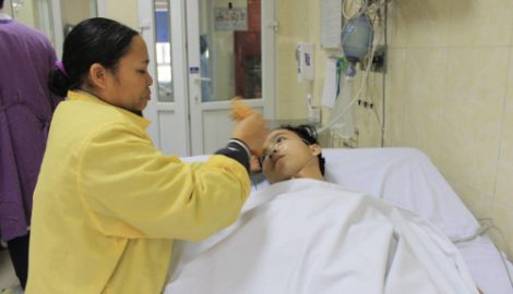 Nghĩa Hưng: Chàng sinh viên nhiễm khuẩn huyết, hở van tim nguy kịch, nếu không được giúp, “cửa tử” trực chờ