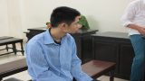 Nam sinh viên đâm thấu ngực bạn vì nghi lấy điện thoại