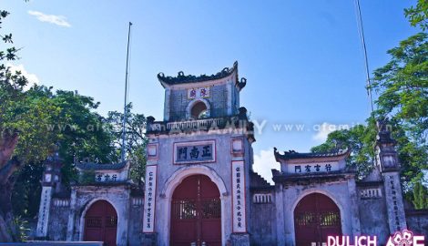 Về đền Trần nghe chuyện bạch xà