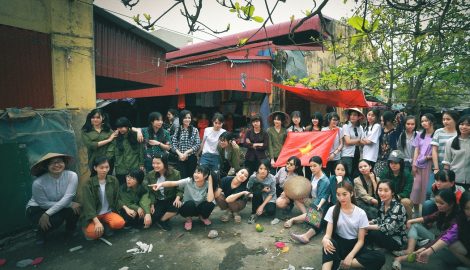 Nam Định: Xuất hiện thêm bộ ảnh chế thời bao cấp ‘chất’ đừng hỏi