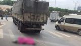 Cô gái 30 tuổi bị xe tải chiều cuốn vào gầm ôtô tử vong
