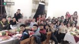 Cô gái khoe ảnh các bạn cấp 3 “bỏ tất cả về họp lớp ngày Tết” khiến dân tình không ngừng ghen tị