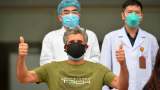 Nam bệnh nhân người Pháp nhiễm Covid-19 trong ngày khỏi bệnh: “Tôi cảm kích tấm lòng của các bác sĩ Việt Nam”