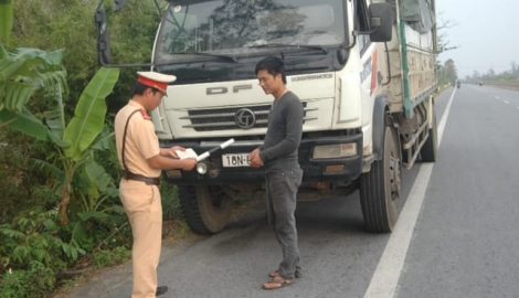 Những sắc nắng trên đất thành Nam