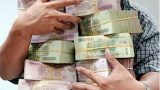 Nam Định: Vợ chồng cán bộ ôm tiền tỷ bỏ trốn, dân kêu trời oán thán Nam Định: Vợ chồng cán bộ ôm tiền tỷ bỏ trốn, dân kêu trời oán thán