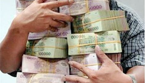Nam Định: Vợ chồng cán bộ ôm tiền tỷ bỏ trốn, dân kêu trời oán thán