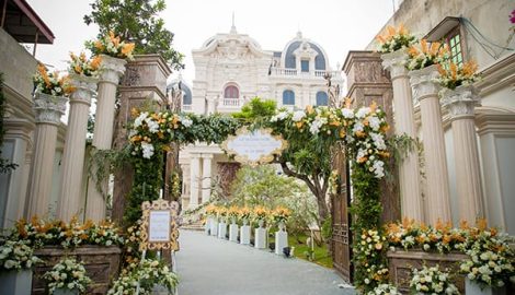 Choáng ngợp trước lễ thành hôn tiền tỷ trong ‘lâu đài’ nguy nga bậc nhất Nam Định