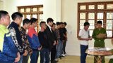 Bắt quả tang nhóm dân chơi mở tiệc ma túy mừng sinh nhật tại quán karaoke