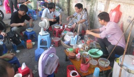 Xuân Trường: Chàng cử nhân thích bán bún vỉa hè hơn “ngồi điều hòa”