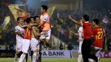 Nam Định cười tươi sau trụ hạng, BTC V.League cười nụ mừng thầm