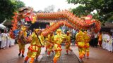 Du khách nô nức về dự Lễ hội truyền thống đền Trần