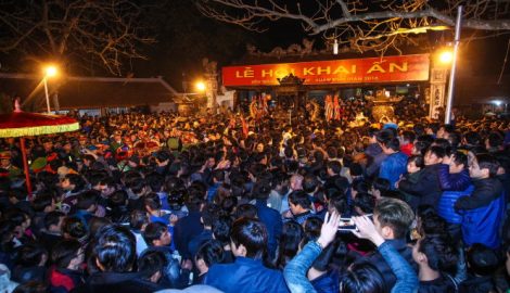 Lê hội ở Nam Định và các tỉnh thành cầu may mắn đầu xuân nhất định phải đi