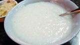 Bé trai 4 tuổi tử vong bất thường sau bữa ăn trưa tại trường