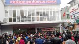 Vụ “vỡ trận” tiêm vắc xin: Bệnh viện gửi lời xin lỗi phụ huynh