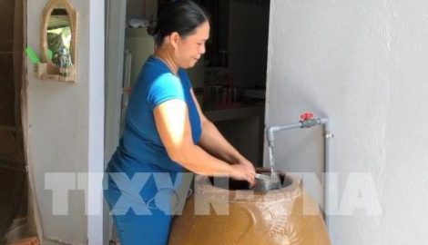 Mất nước cả tháng trời, cuộc sống của hàng trăm hộ dân bị đảo lộn