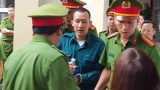 Cựu thầy giáo vận chuyển 15 bánh heroin xin sớm được tử hình