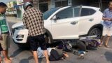 Nam Định: Tông vào Hyundai Tucson đang quay đầu xe, người đàn ông chạy xe máy bất tỉnh tại chỗ
