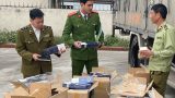 Bắt giữ xe tải chở 4.500 bao thuốc lá lậu