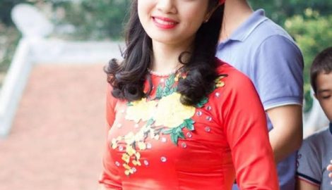 Nam Định: Nữ sinh chỉ kịp chịu tang mẹ nửa ngày muốn học ĐH Ngoại thương