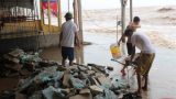 Bãi biển Nam Định tan hoang như bãi chiến trường Bãi biển Nam Định tan hoang như bãi chiến trường