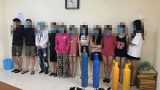 Bất chấp lệnh cấm, quán karaoke vẫn cho 4 nam, 7 nữ “quẩy” thâu đêm
