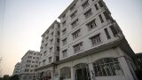 Cận cảnh chung cư nghìn tỷ nguy cơ phải đập bỏ vì… thiếu hơi người Cận cảnh chung cư nghìn tỷ nguy cơ phải đập bỏ vì… thiếu hơi người