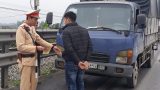 Nam Định: Xử phạt 59 nghìn trường hợp vi phạm trật tự ATGT với tổng số tiền phạt gần 30 tỷ đồng. Nam Định: Xử phạt 59 nghìn trường hợp vi phạm trật tự ATGT với tổng số tiền phạt gần 30 tỷ đồng.