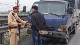 Nam Định: Xử phạt 59 nghìn trường hợp vi phạm trật tự ATGT với tổng số tiền phạt gần 30 tỷ đồng.