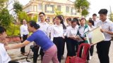 Cười ngất với bí kíp chụp ảnh thẻ của học sinh Nam Định