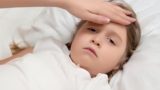 Phòng trị bệnh cảm cho trẻ khi đông đến