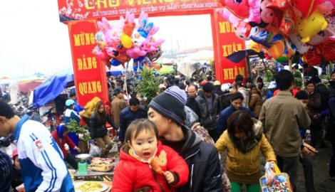 Chợ Viềng Nam Định năm có một phiên