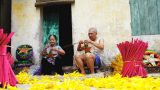 Nghề làm đèn ông sao ở Báo Đáp