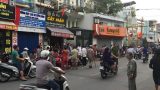 Gõ cửa phòng không thấy trả lời, người bạn hốt hoảng phát hiện cô gái trẻ tử vong với nhiều vết bầm tím trên mặt