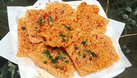 Nam Định: Làm cơm cháy ngon từ xôi nếp thừa