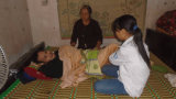 Vụ Bản-Nam Định: sau tai nạn thảm khốc bỗng chốc trở thành phế nhân, là gánh nặng cho vợ con Vụ Bản-Nam Định: sau tai nạn thảm khốc bỗng chốc trở thành phế nhân, là gánh nặng cho vợ con