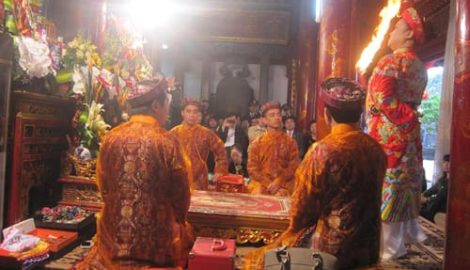 Nam Định: Mùa xuân về miền chầu Văn