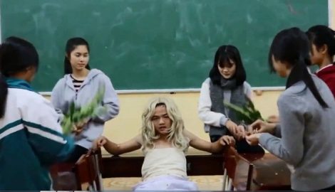 Phì cười với clip nhép ‘Lạc trôi’ của học sinh Nam Định