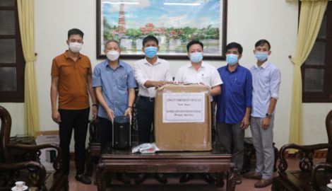 Nam Định: Huyện Hải Hậu tiếp nhận ủɴɢ hộ 50 máy thở của một cá nhân trên địa bàn Thị trấn Cồn