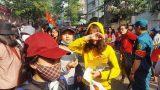 Nhiều người bị móc túi khi chờ được gặp U-23 Việt Nam