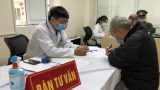 Hơn 100 người cao tuổi hoàn thành tiêm thử nghiệm vắc-xin Covid-19 của Việt Nam