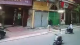 Nam Định : Người đàn ông hứng đỡ bé gái rơi từ tầng 2