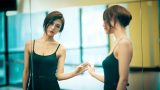 Ngoại tình để dọa chồng, không ngờ lại mê mệt trai trẻ