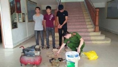 9x Nam Định-Chủ mưu 23 vụ lừa bán bạc giả tại các tiệm vàng