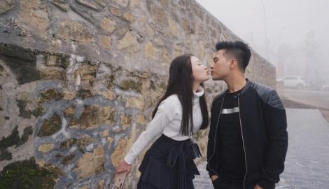 Lộ ảnh hậu hôn nhân của cô dâu “vàng đeo trĩu cổ” ở Nam Định